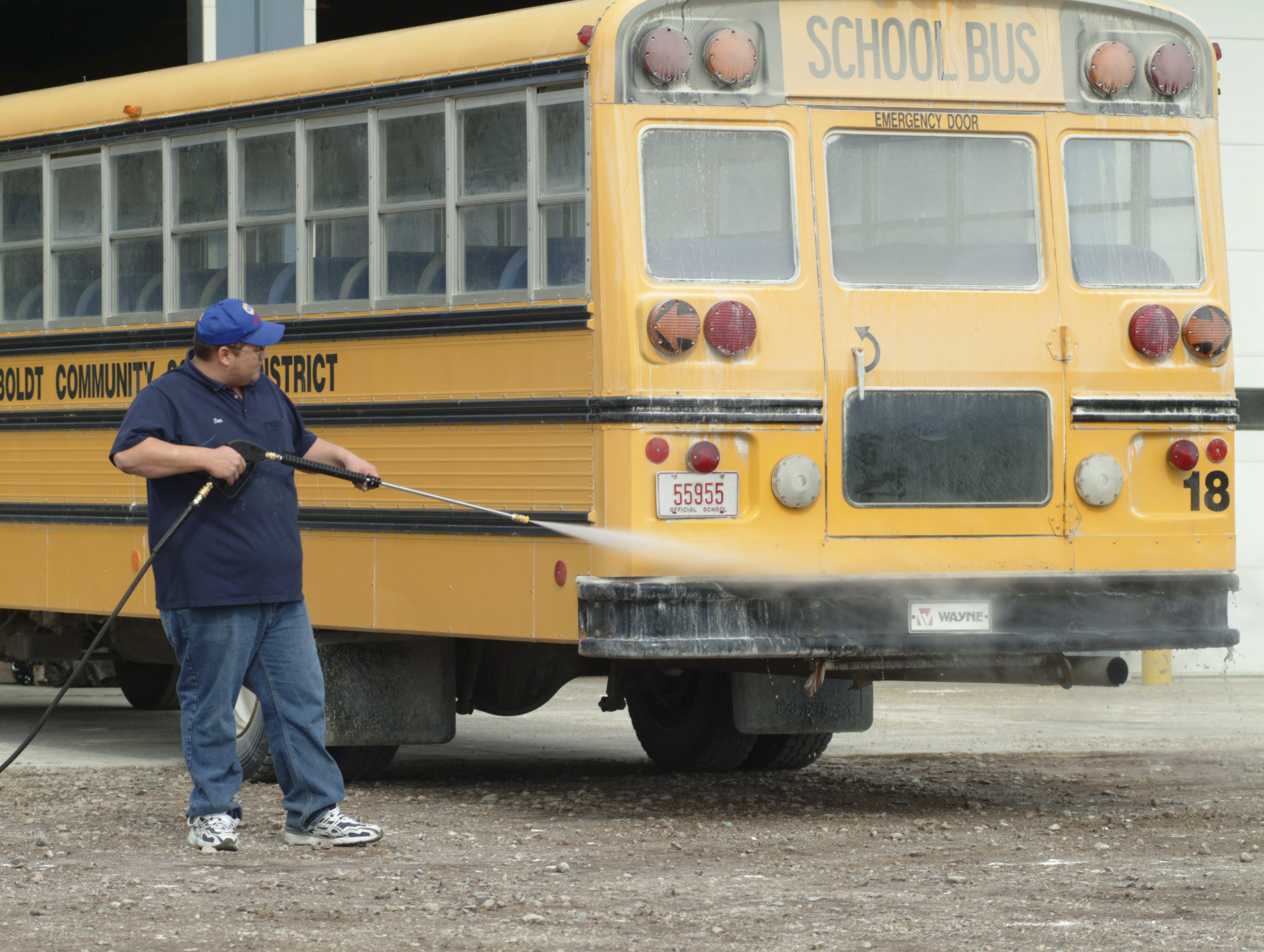 SchoolBus.jpg