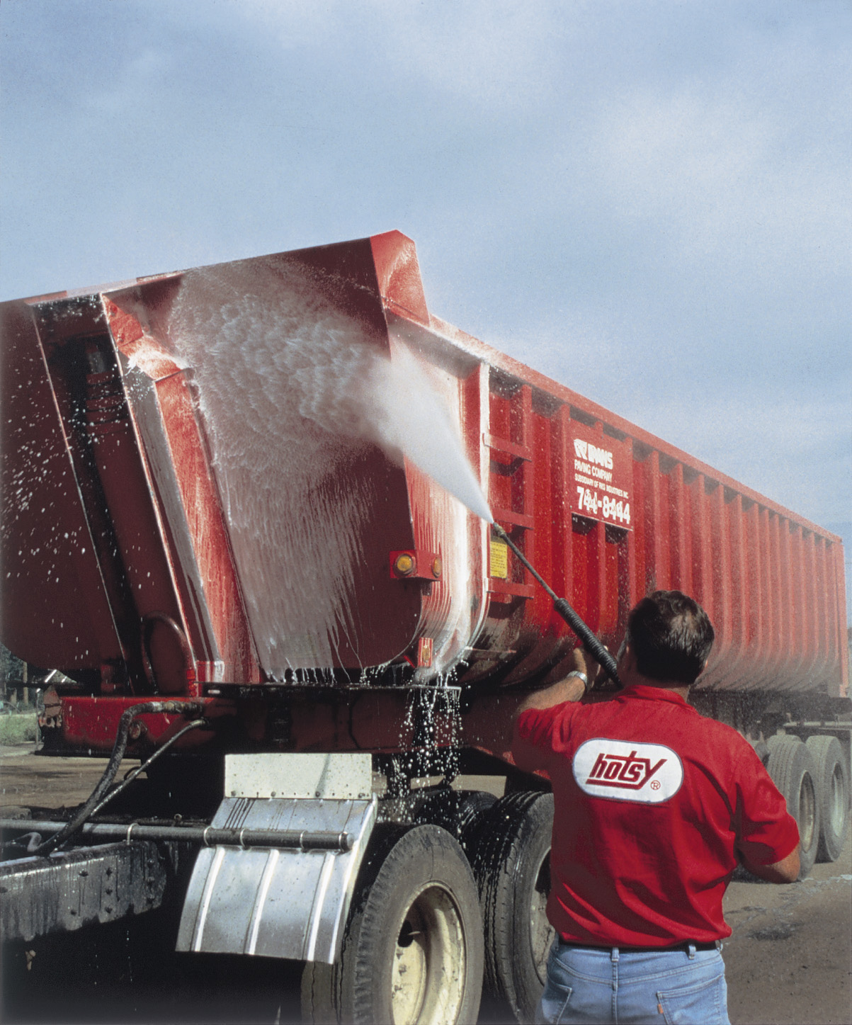 Truck2.jpg
